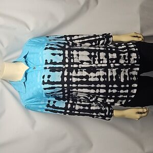 Peter Nygard Modern Button Down Blouse